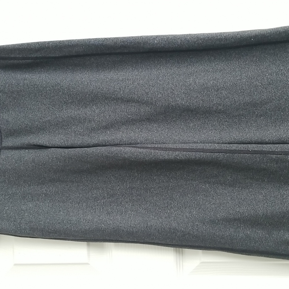 Lululemon Astro Crossover Leggings - Picture 3 of 12